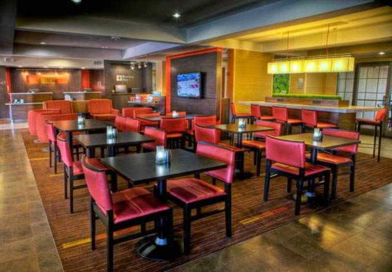Courtyard Memphis East/Bill Morris Parkway Hotel Restoran foto