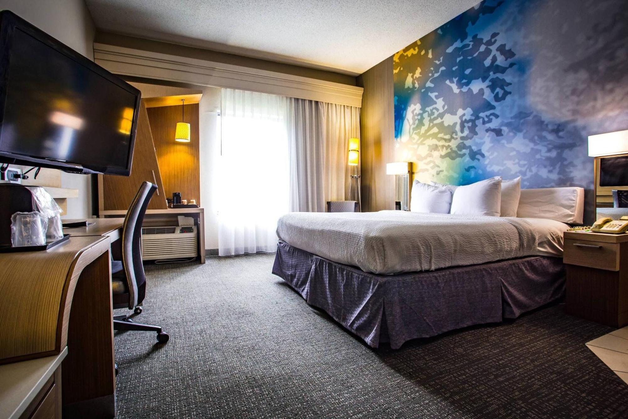Courtyard Memphis East/Bill Morris Parkway Hotel Bagian luar foto